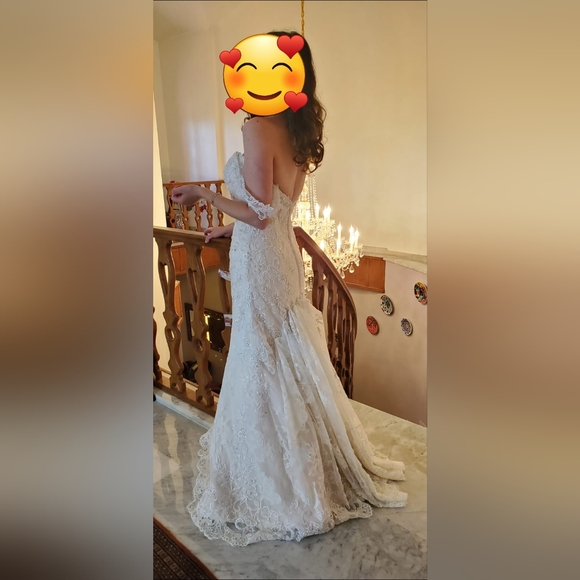 Bridal Wedding dress - Picture 3 of 9